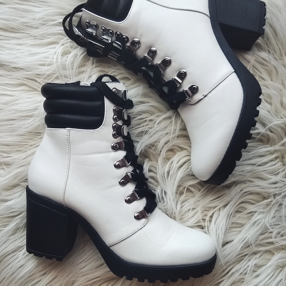 MIA White Combat Boot